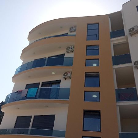 Apartman Ami Ulcinj Esterno foto