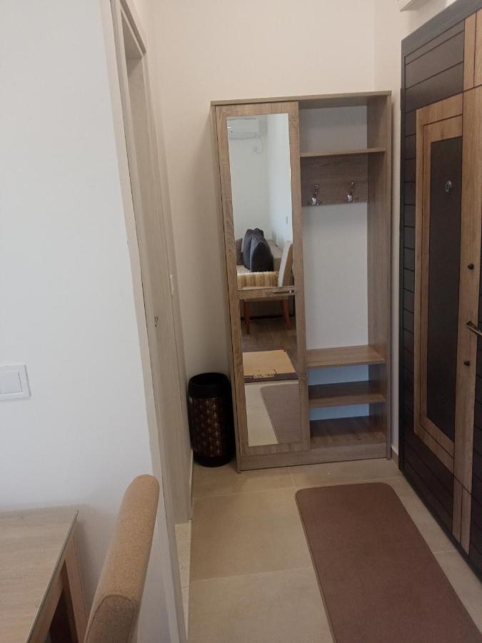 Apartman Ami Ulcinj Esterno foto