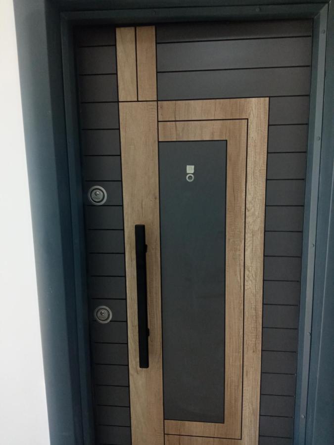 Apartman Ami Ulcinj Esterno foto